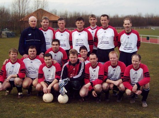 saison_2004_1.jpg saison_2004_1.jpg